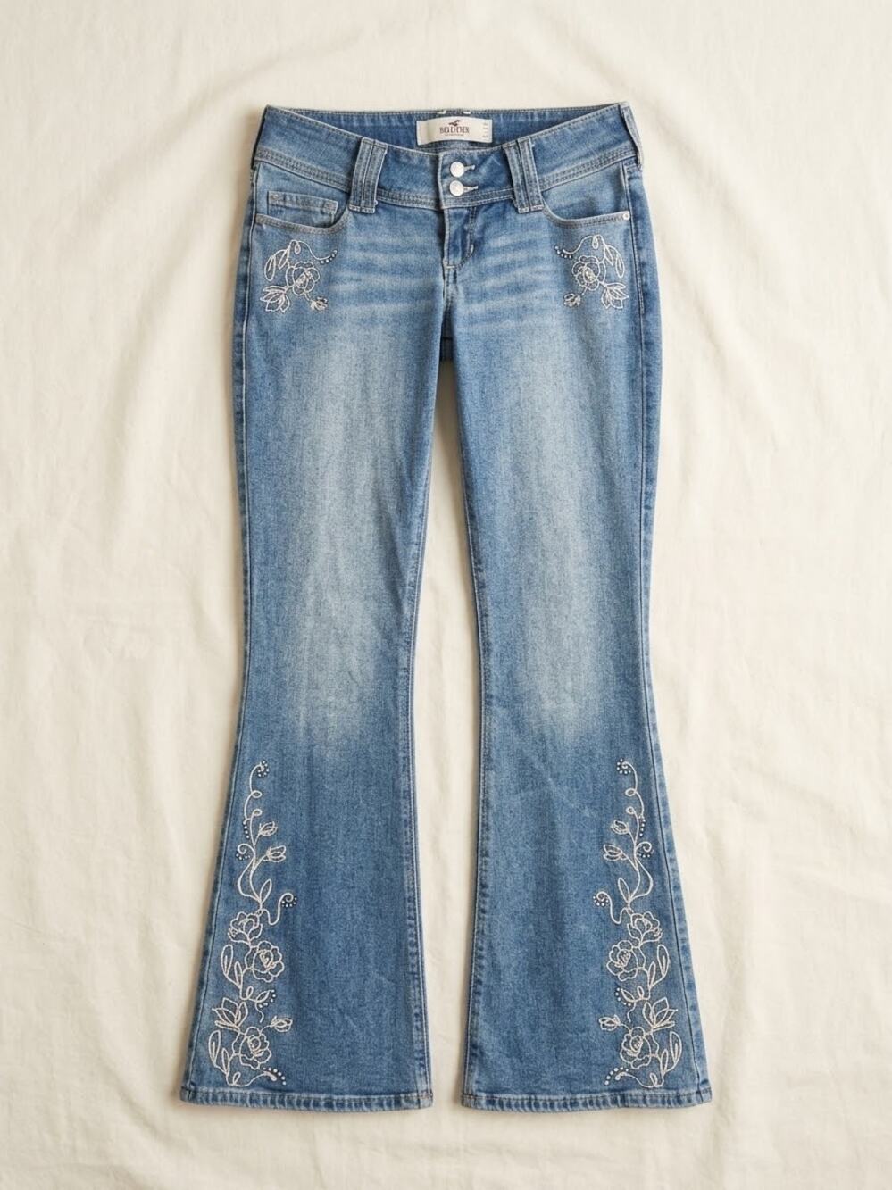 Hollister Ultra Low Rise Flare Size 8 Embroidered Floral Boho Y2K Flare Pants